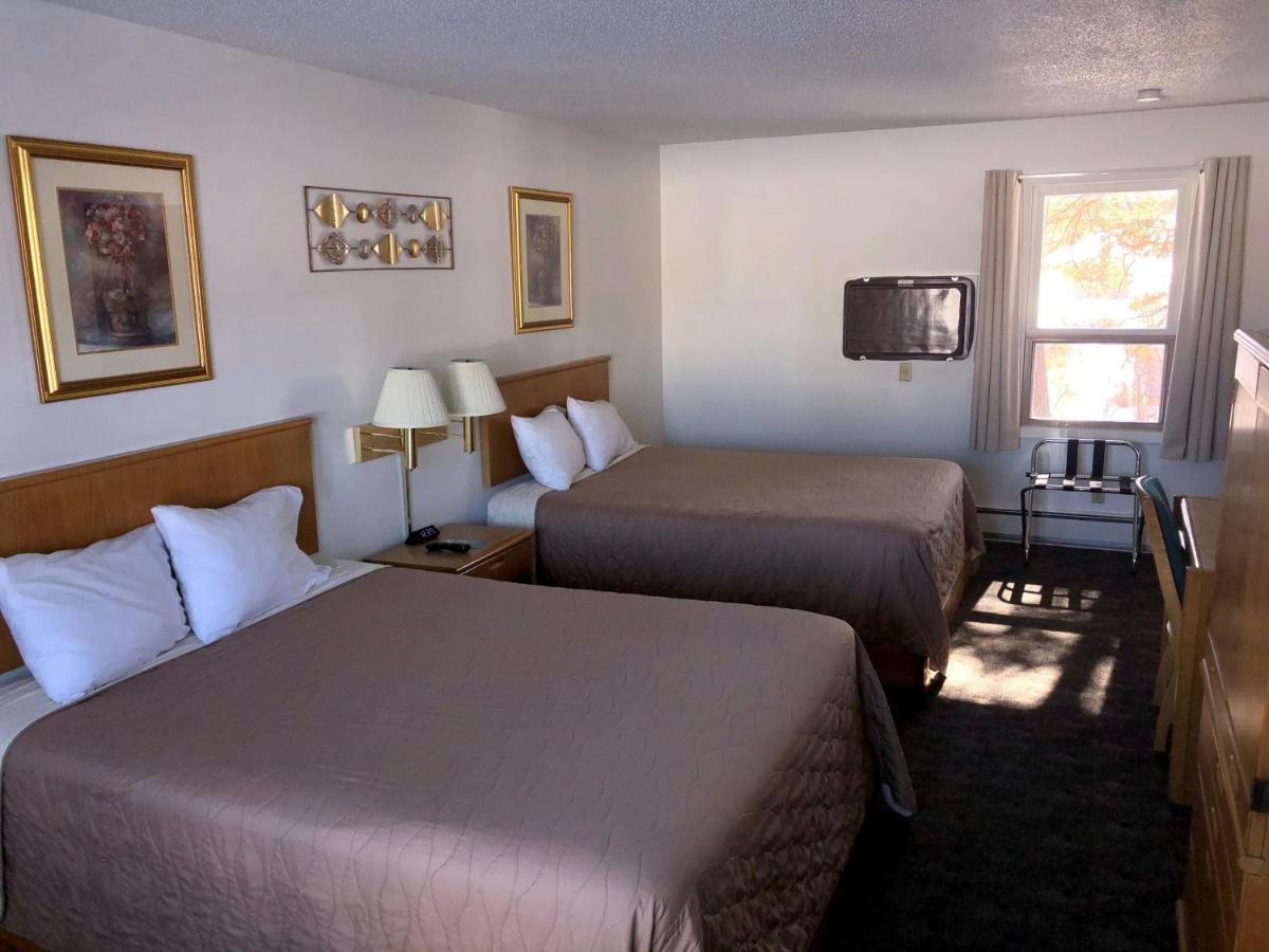 Budget Host Inn Ironwood Exterior photo